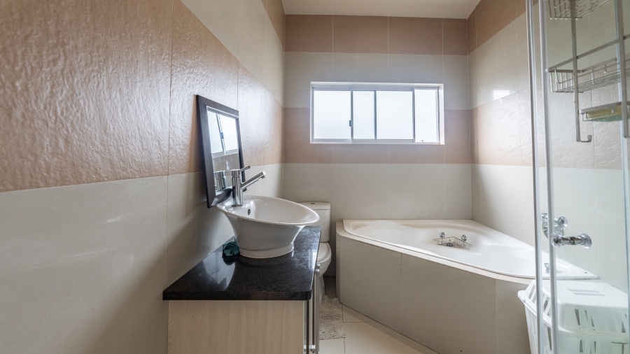 4 Bedroom Property for Sale in Parklands Western Cape